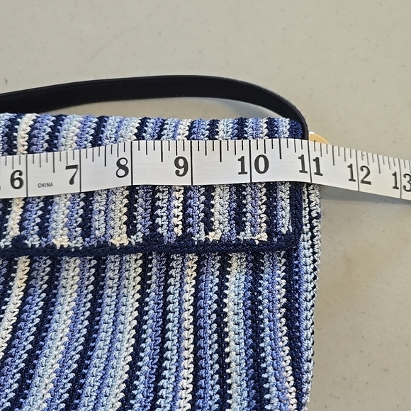 Striped Blue and White Shoulder Bag The Sak Purse - Picture 8 of 9